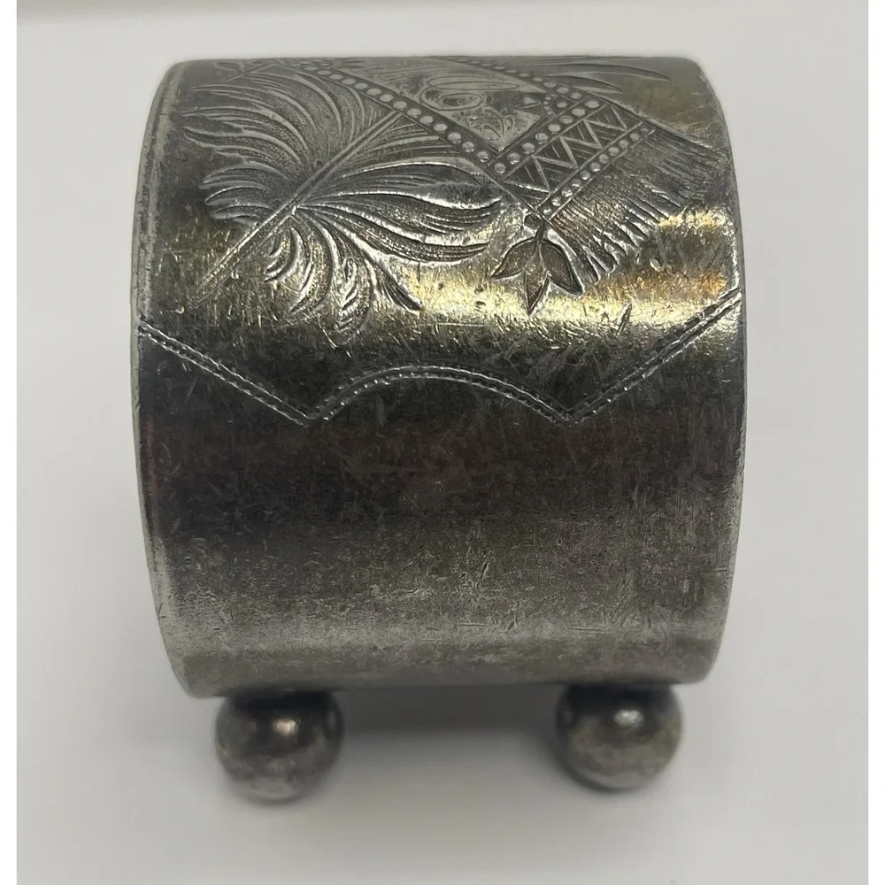 Antique Etched Napkin Ring Silver Plated Ball Feet Monogram Feather Leaf Motif